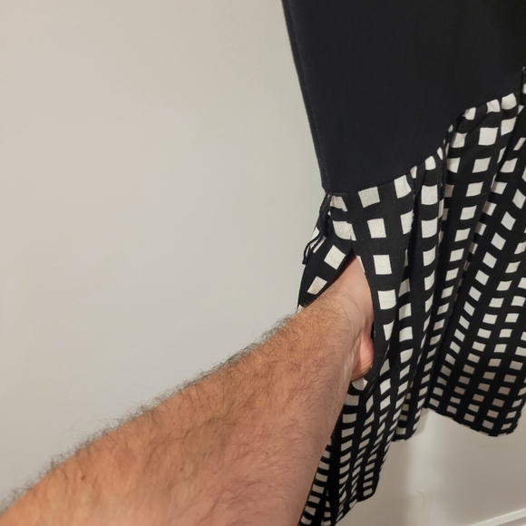 Chelsea & Theodore Black and White Grid Mini Dress - Picture 4 of 5